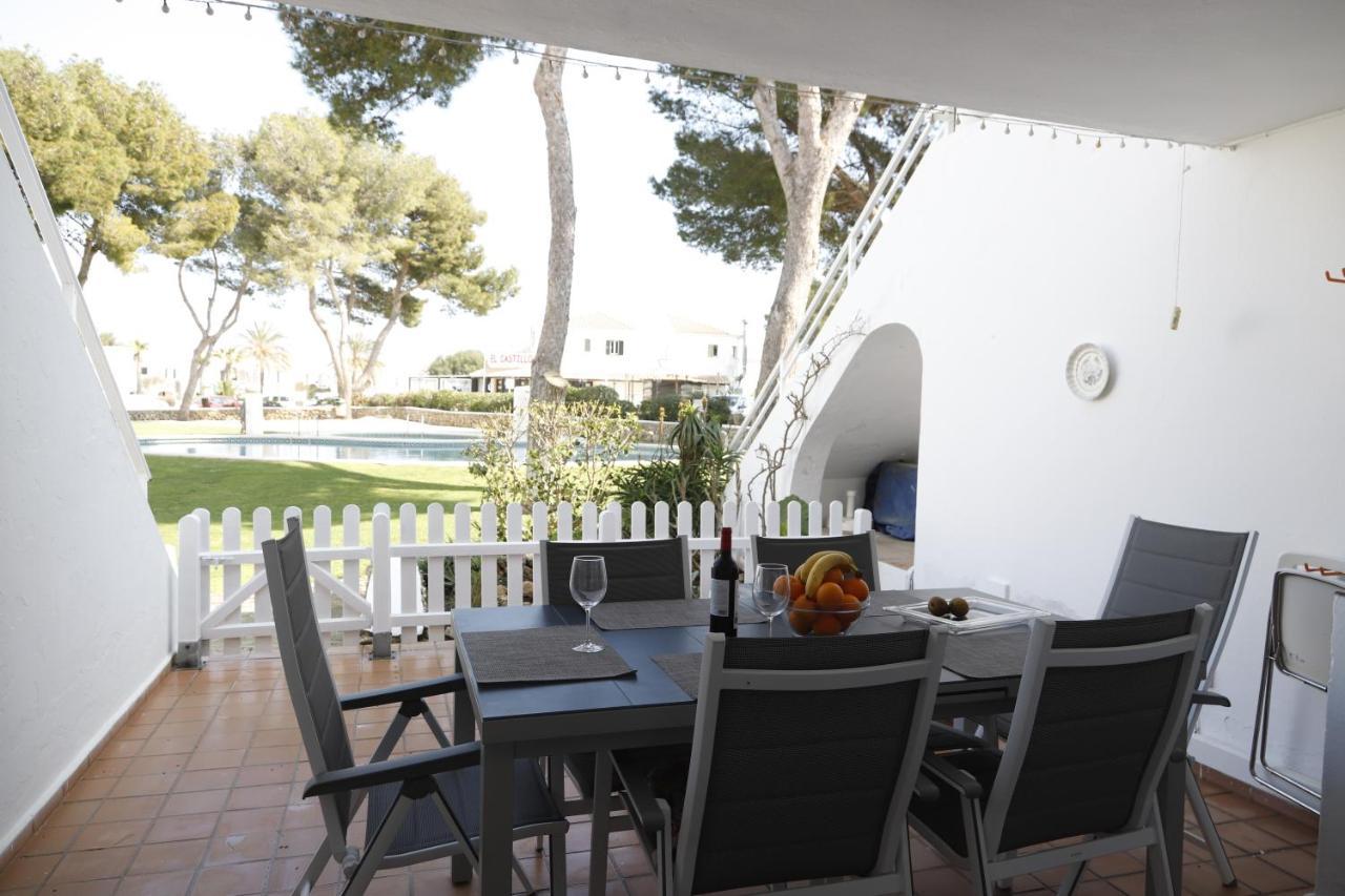 Villa Pilar Es Mercadal Exteriör bild
