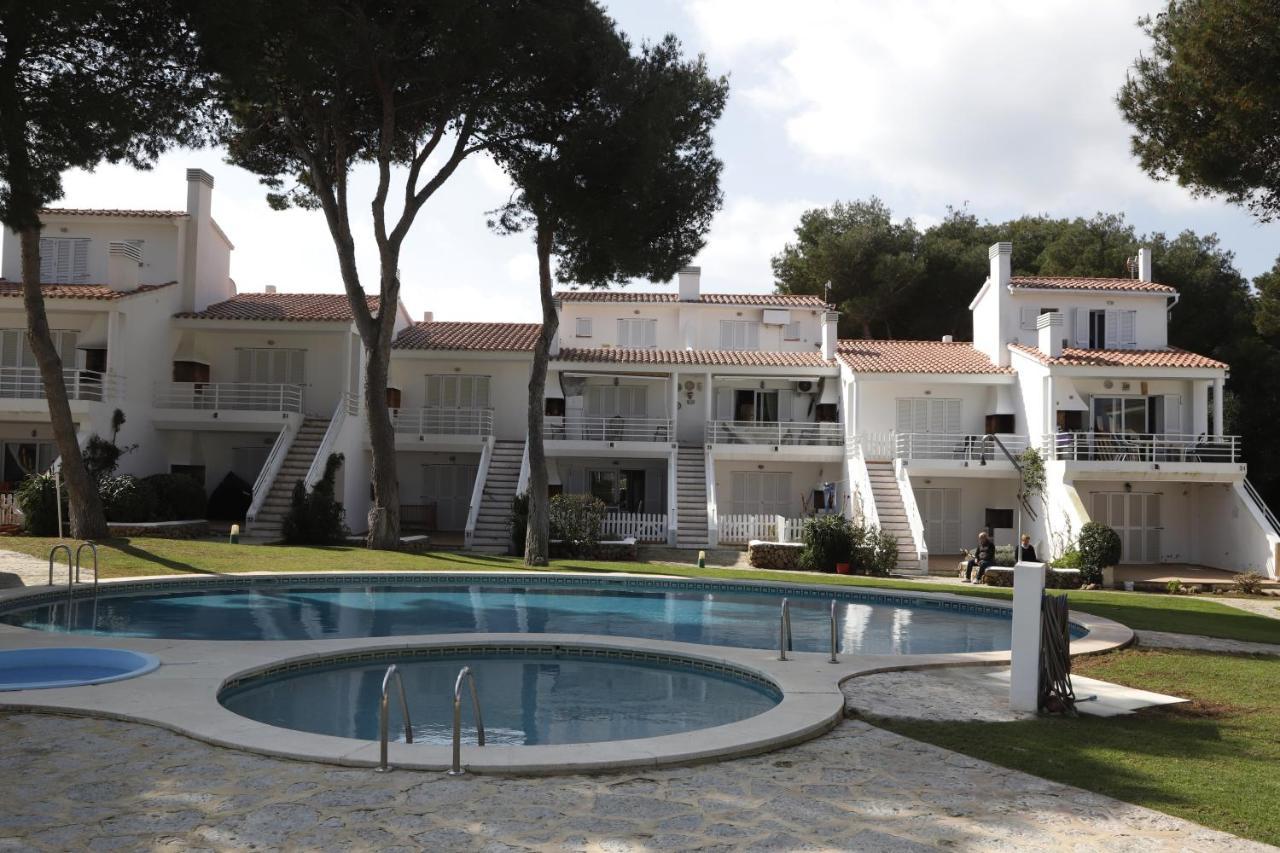 Villa Pilar Es Mercadal Exteriör bild